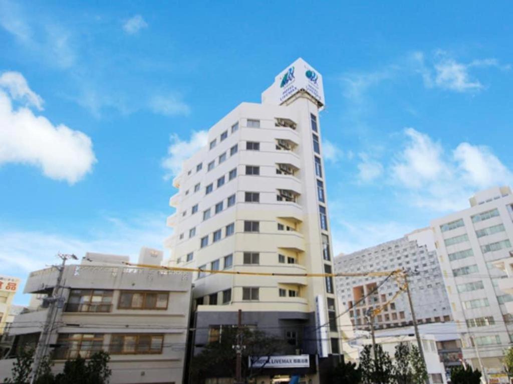Hotel Livemax Budget Naha Tomarikou Exteriör bild